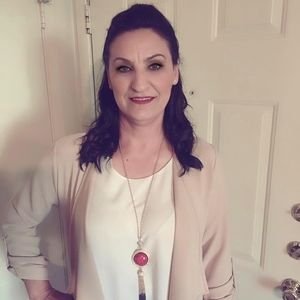 Meet your Posher, Merima